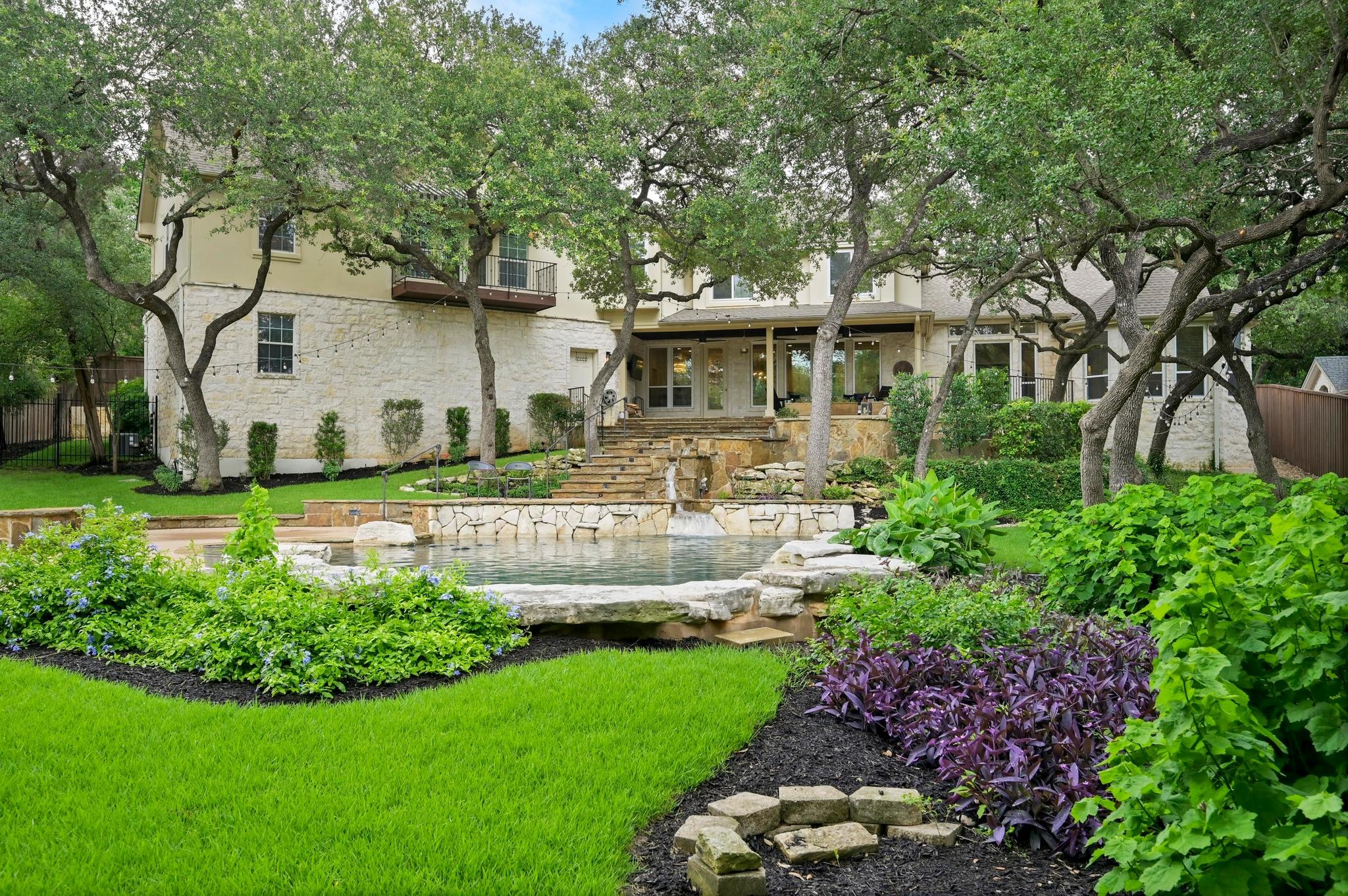 2704 Regents Park, Austin, TX 78746