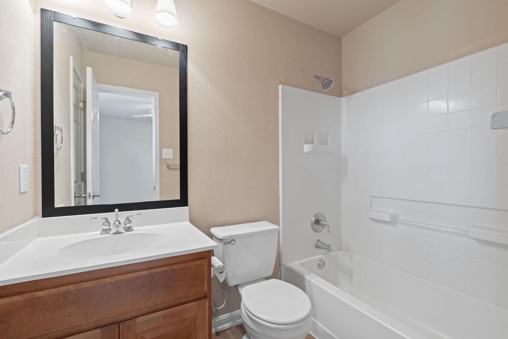 203 Tulip Trail Bnd, Cedar Park, TX 78613