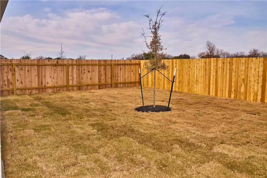 816 Durness Dr, Pflugerville, TX 78660