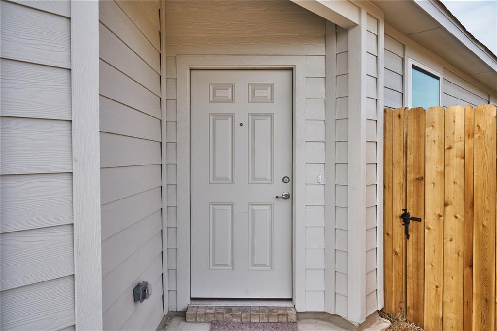 816 Durness Dr, Pflugerville, TX 78660