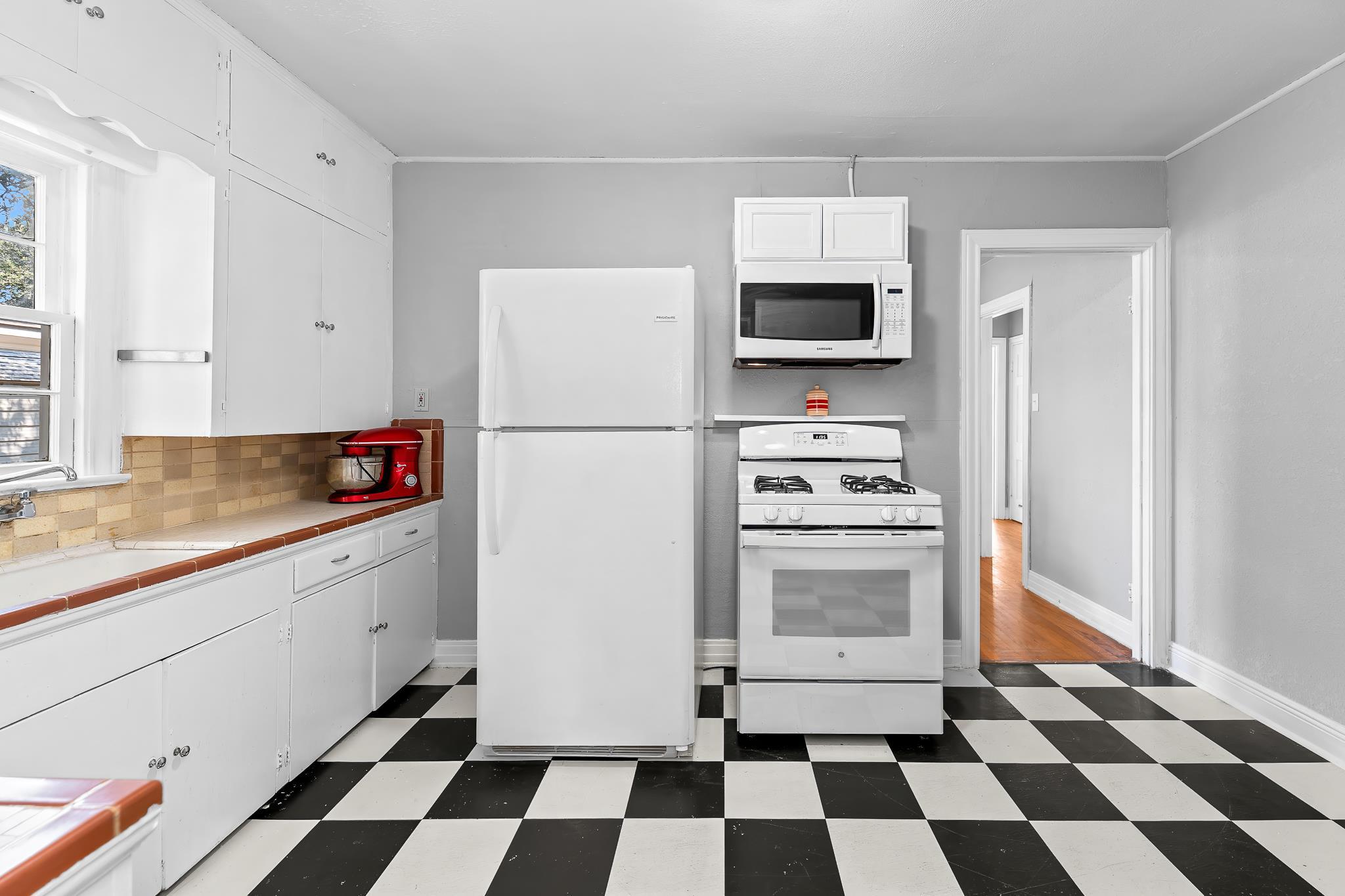 703 E 47th St, Austin, TX 78751