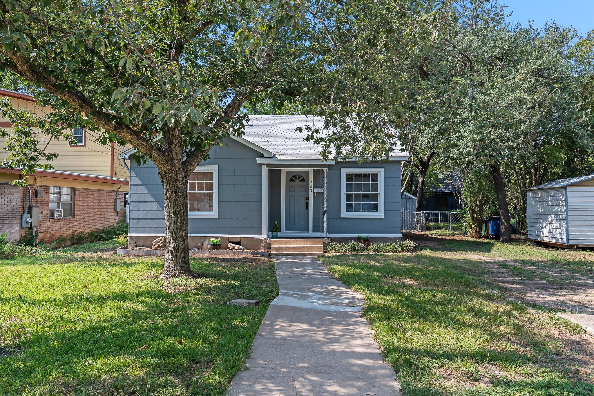 703 E 47th St, Austin, TX 78751