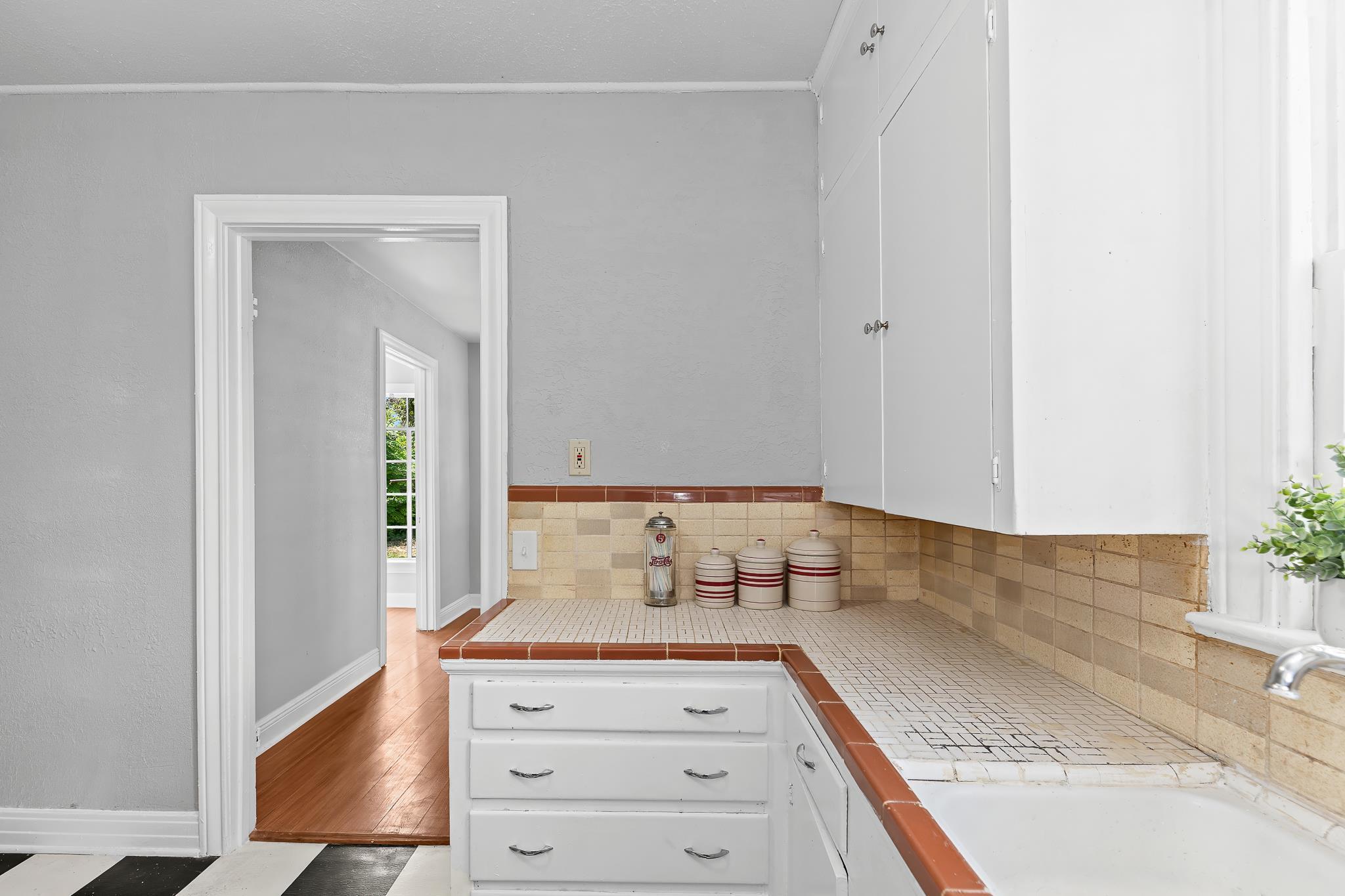 703 E 47th St, Austin, TX 78751