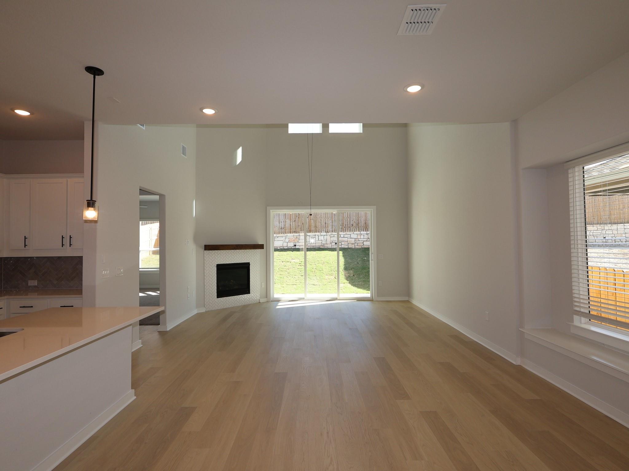 800 Boise Dr, Leander, TX 78641