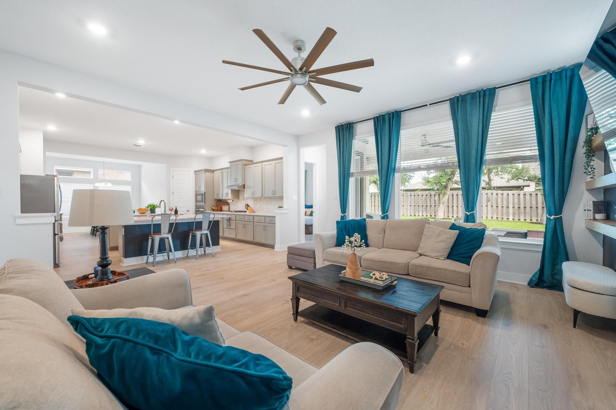 933 Donna Roland Ct, Leander, TX 78641