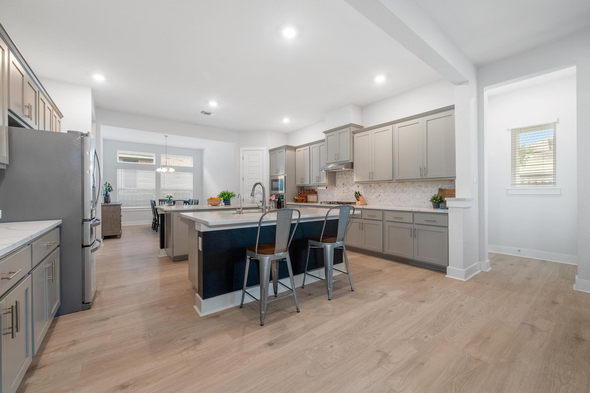 933 Donna Roland Ct, Leander, TX 78641