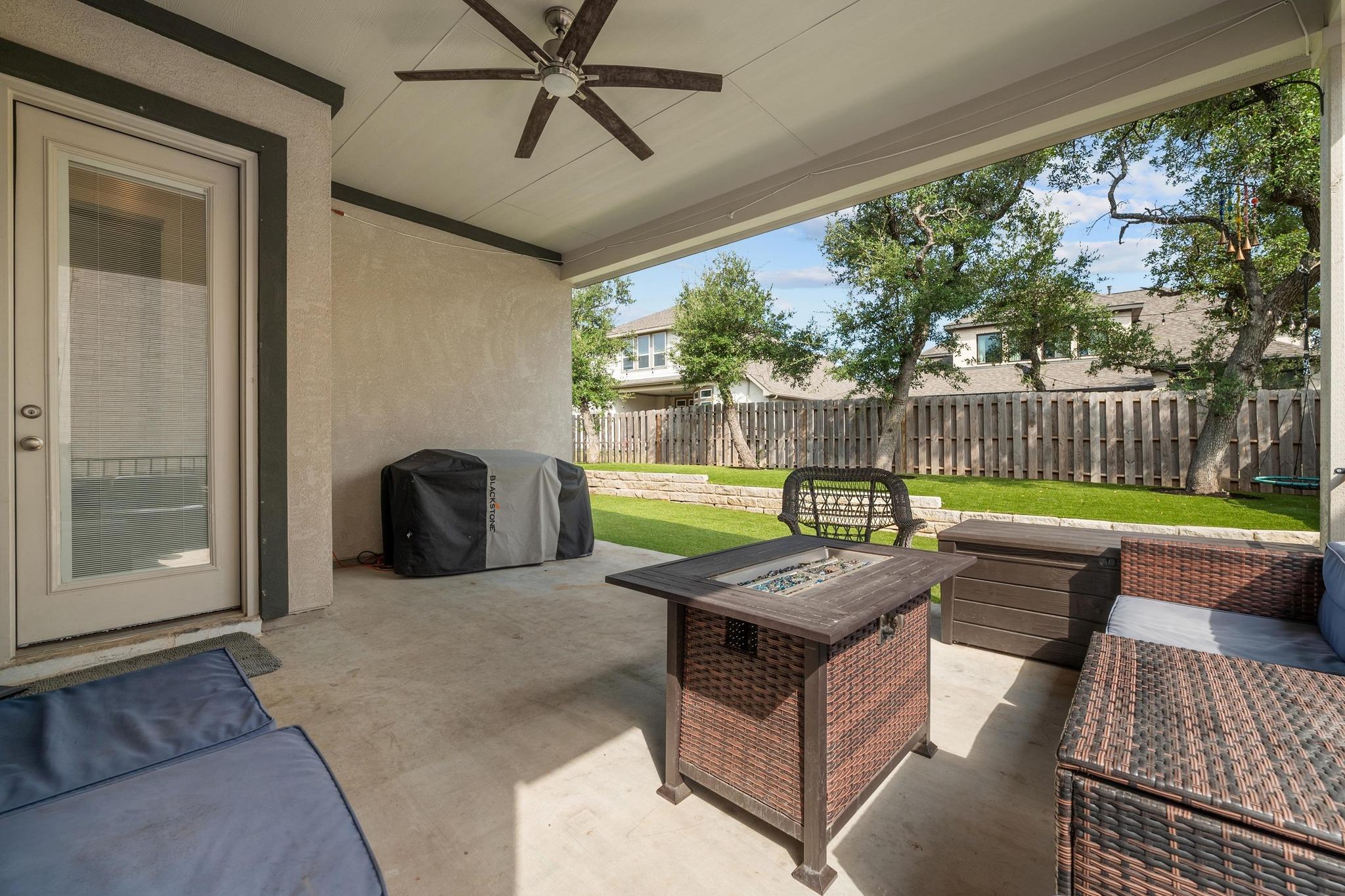 933 Donna Roland Ct, Leander, TX 78641