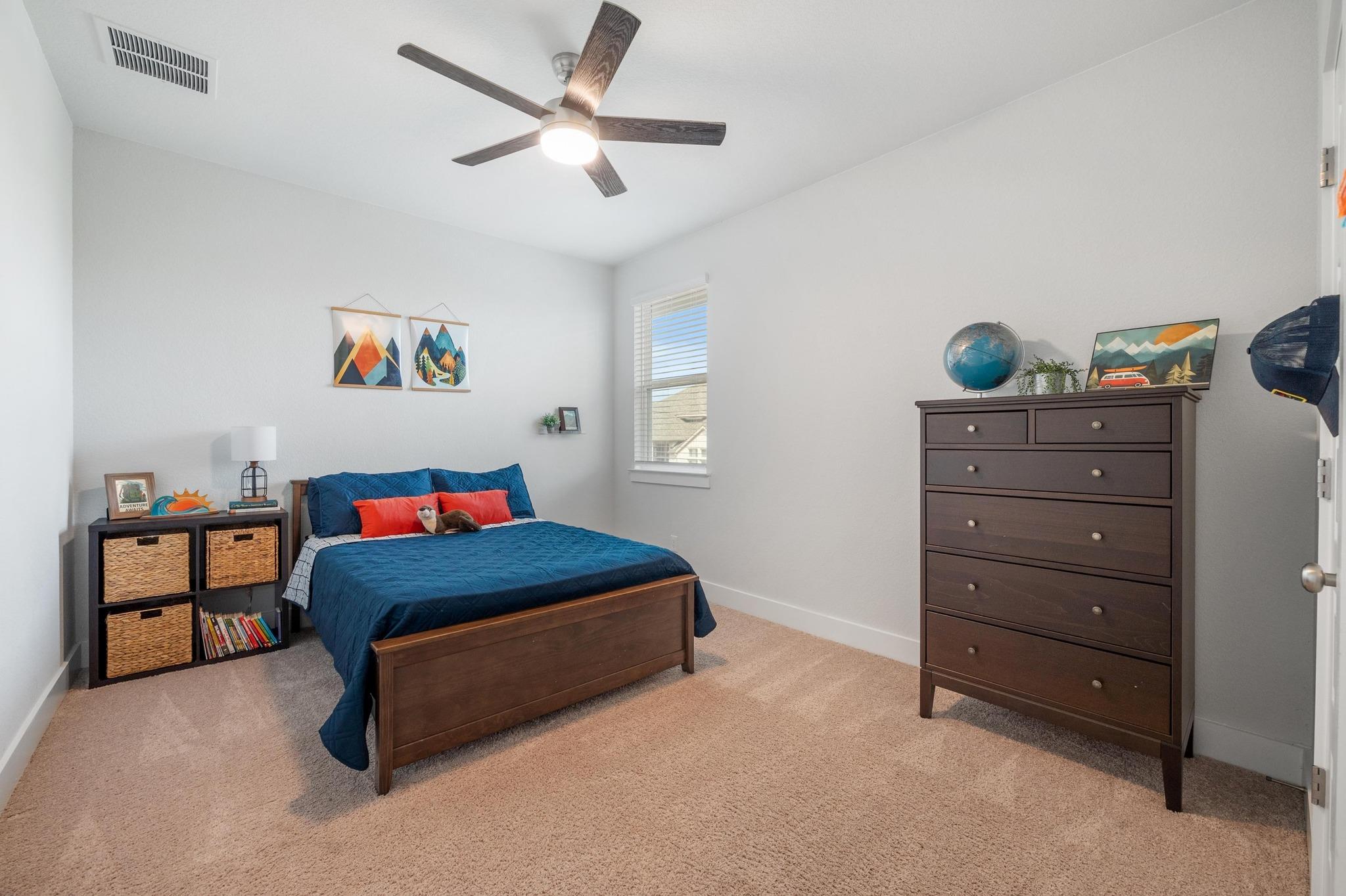 933 Donna Roland Ct, Leander, TX 78641