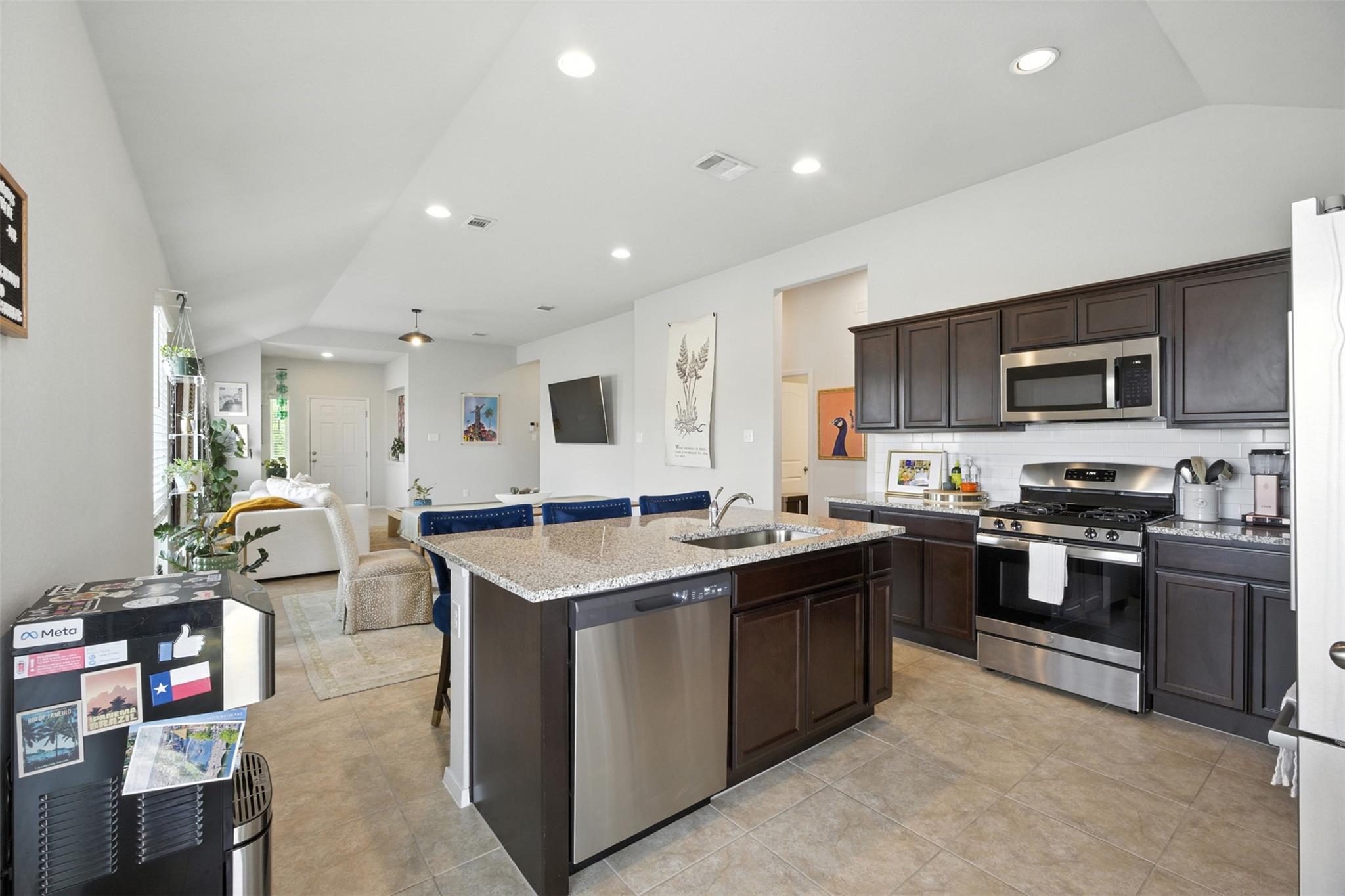 11616 Lago De Garda Dr, Austin, TX 78747