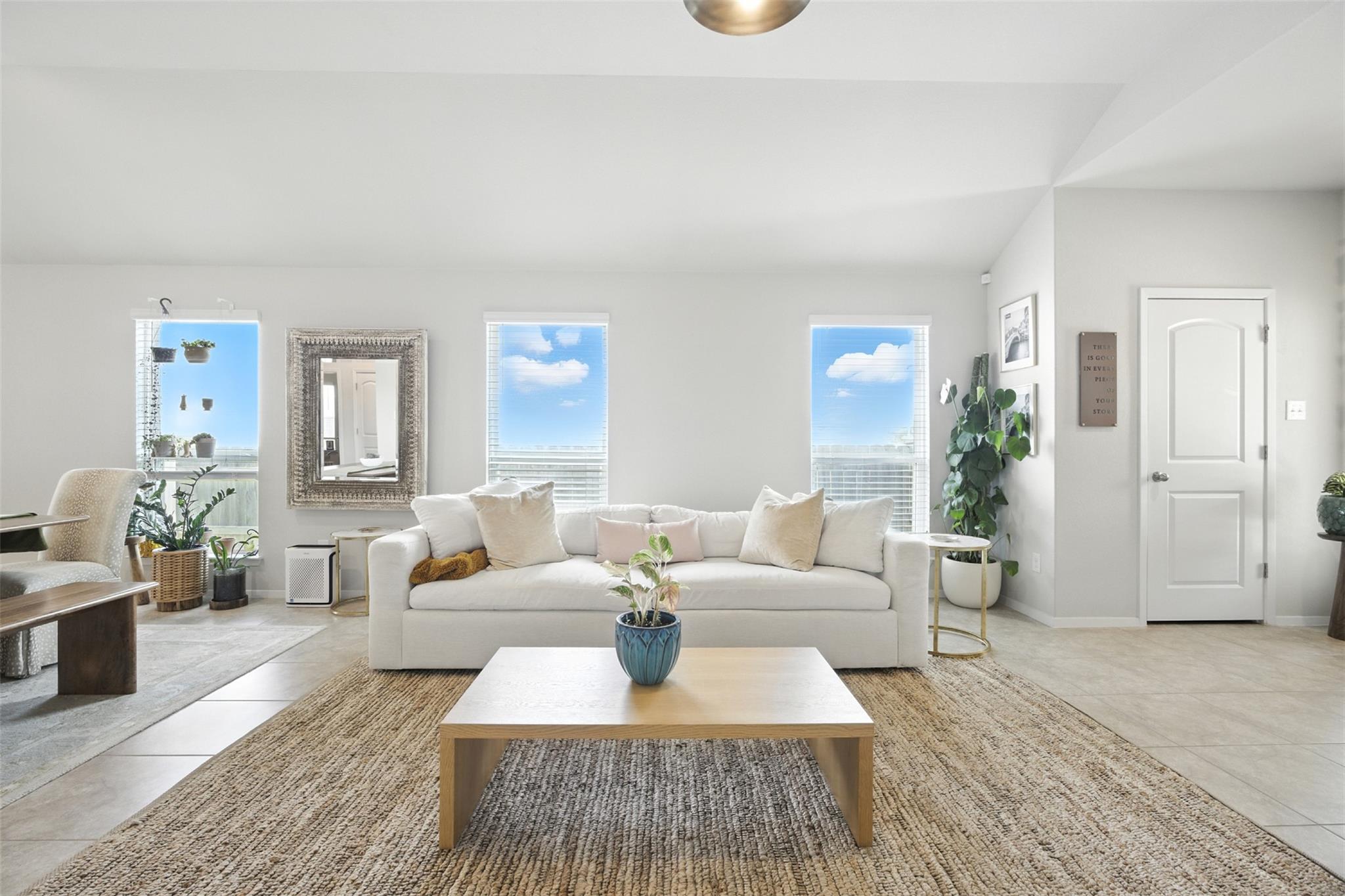 11616 Lago De Garda Dr, Austin, TX 78747