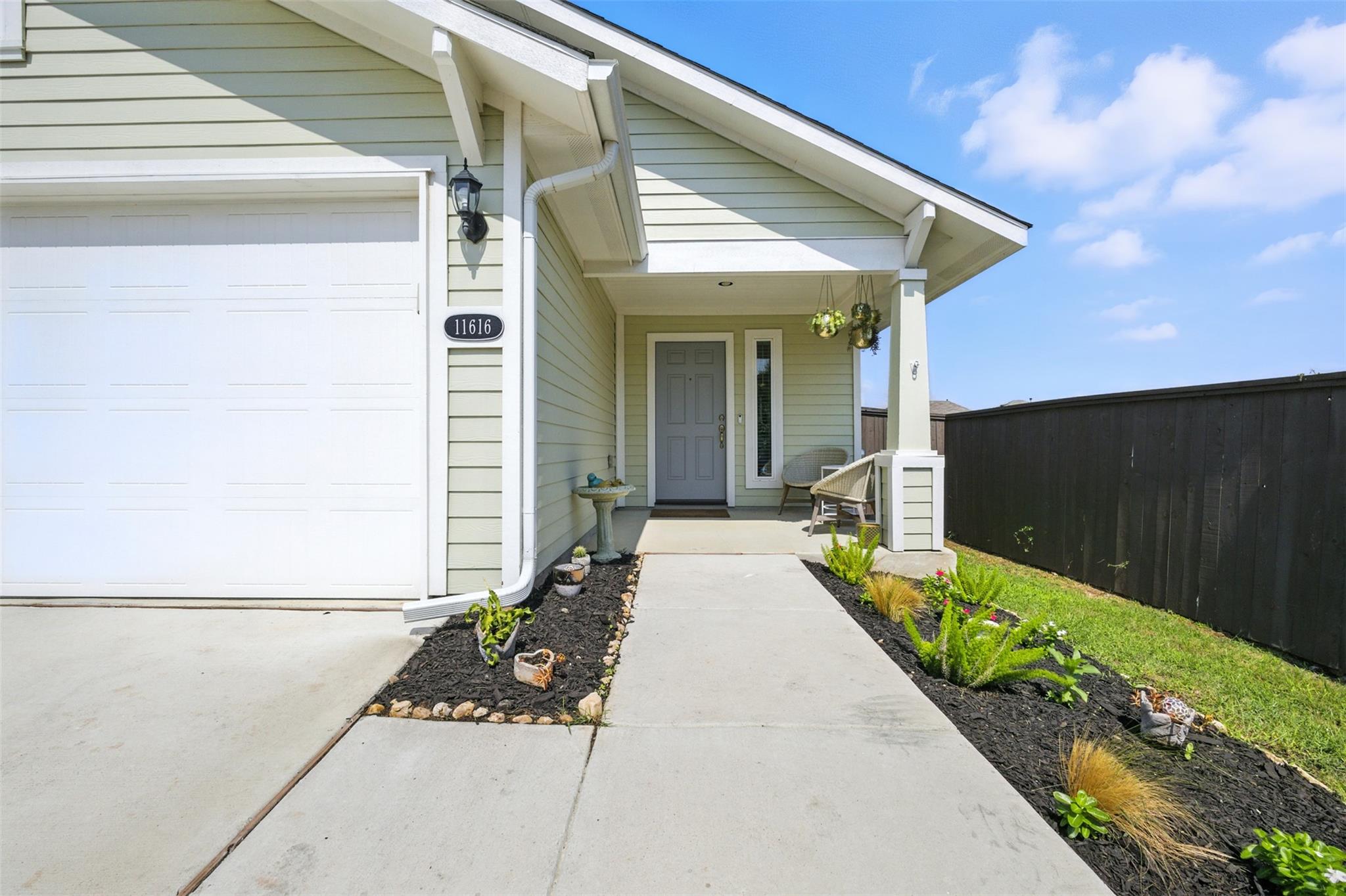 11616 Lago De Garda Dr, Austin, TX 78747