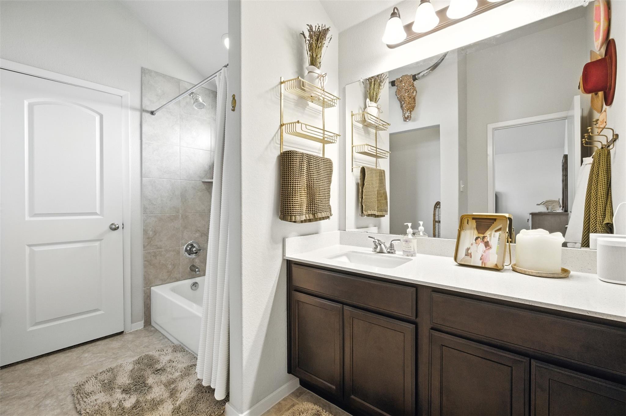 11616 Lago De Garda Dr, Austin, TX 78747