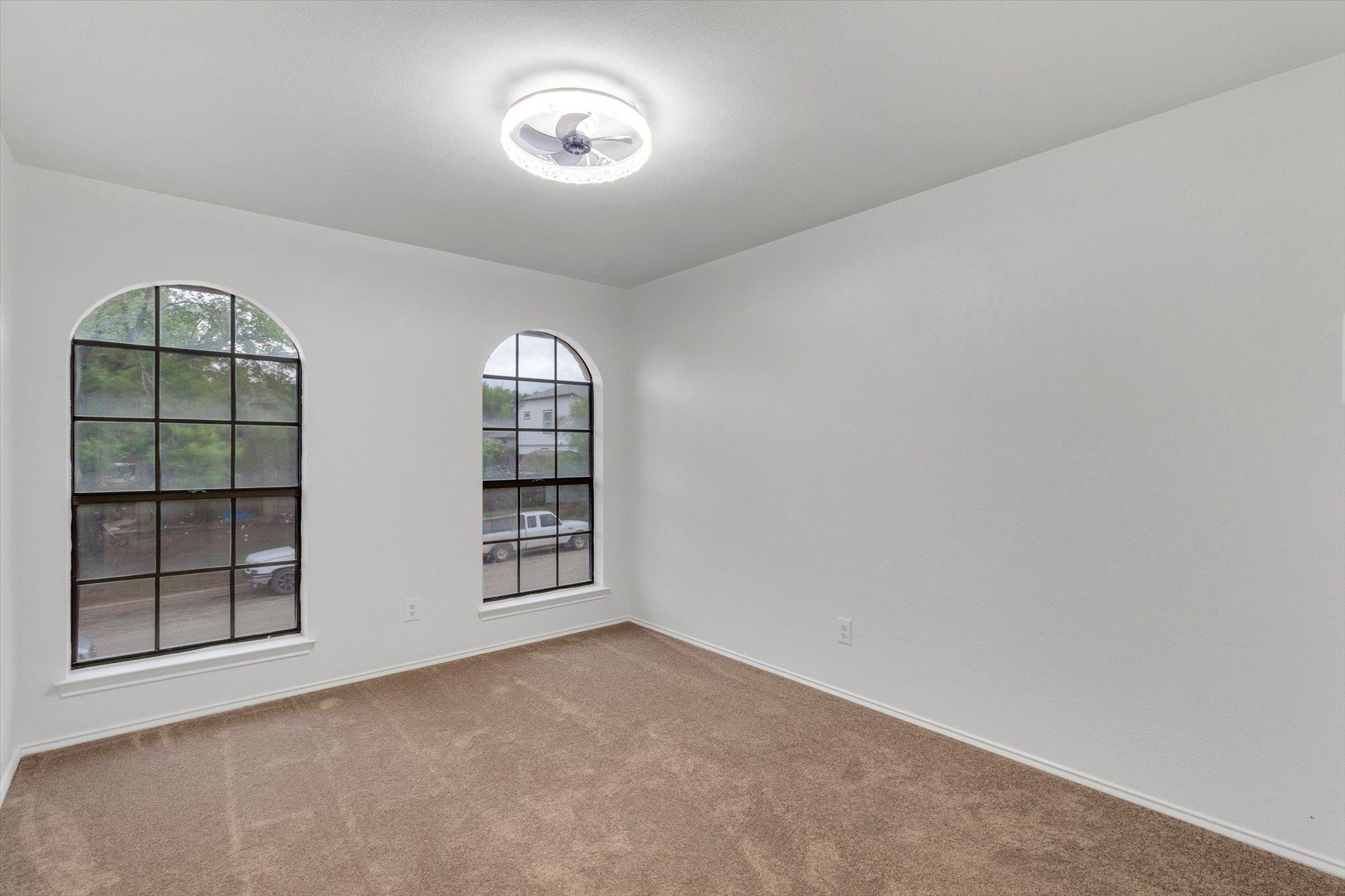 910 Crieff Cross Dr, Pflugerville, TX 78660