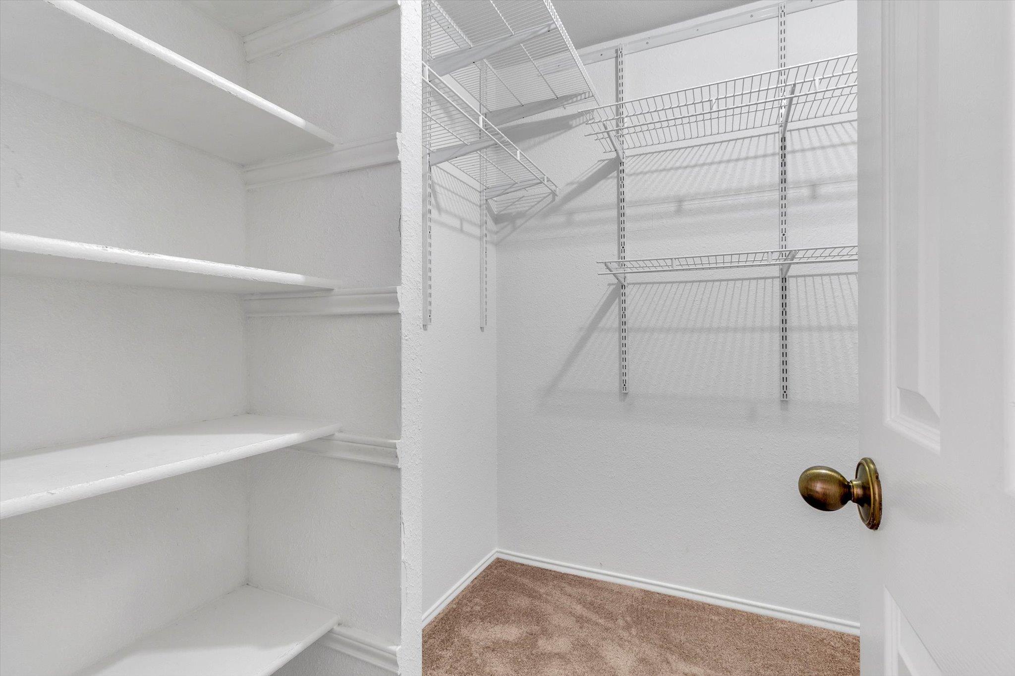 910 Crieff Cross Dr, Pflugerville, TX 78660