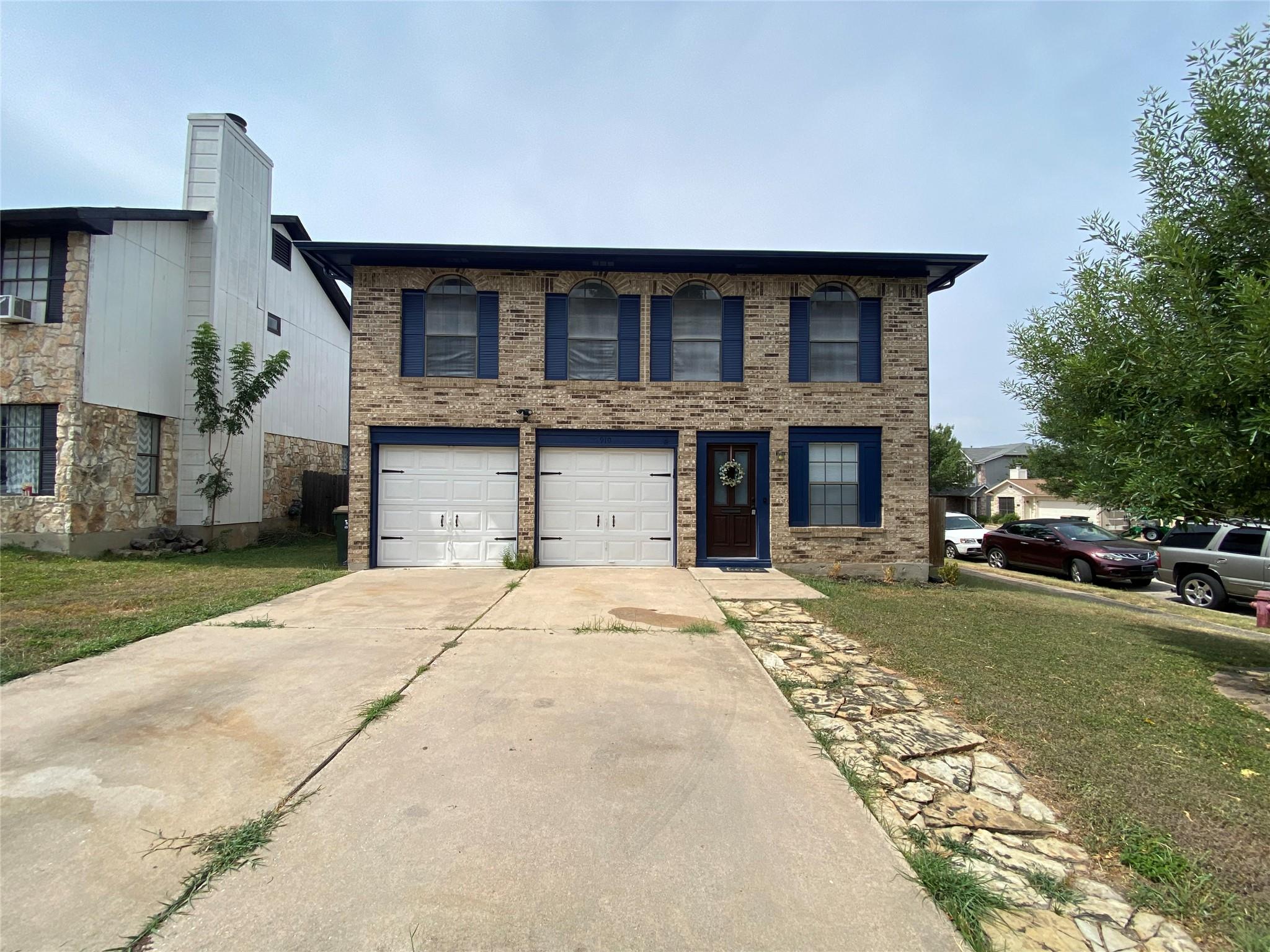 910 Crieff Cross Dr, Pflugerville, TX 78660