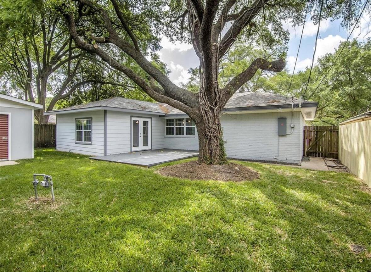 4734 Sanford Rd, Houston, TX 77035