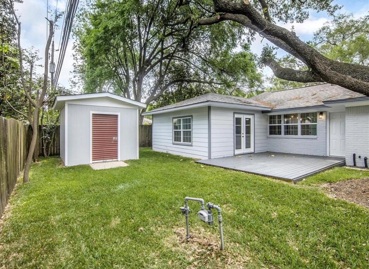 4734 Sanford Rd, Houston, TX 77035