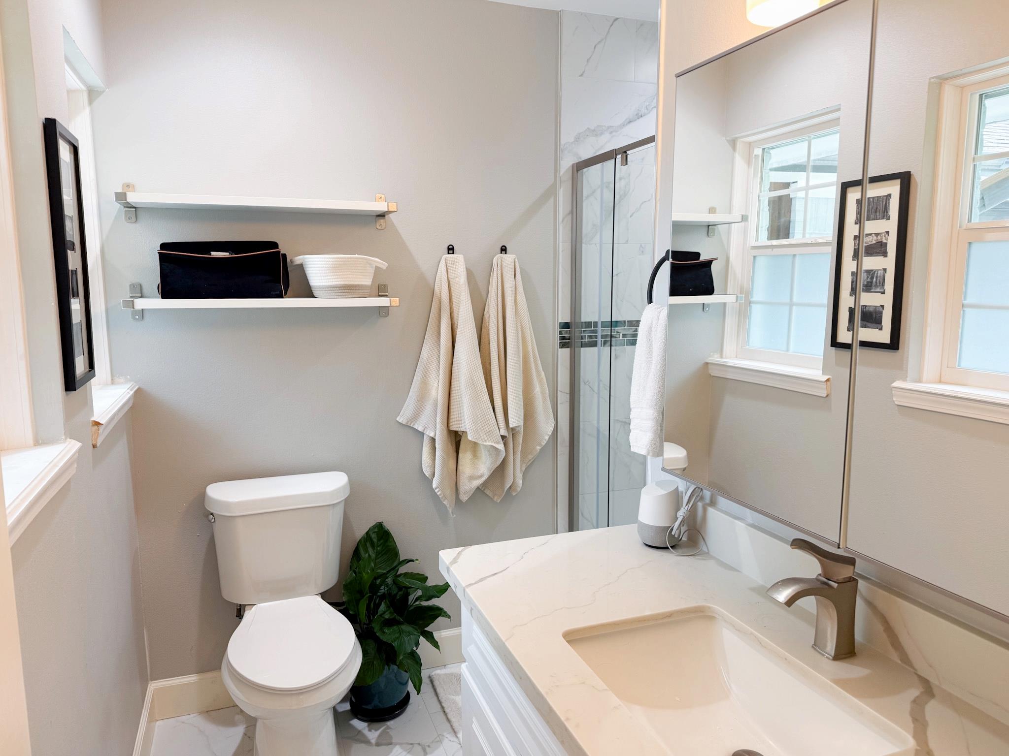 4734 Sanford Rd, Houston, TX 77035