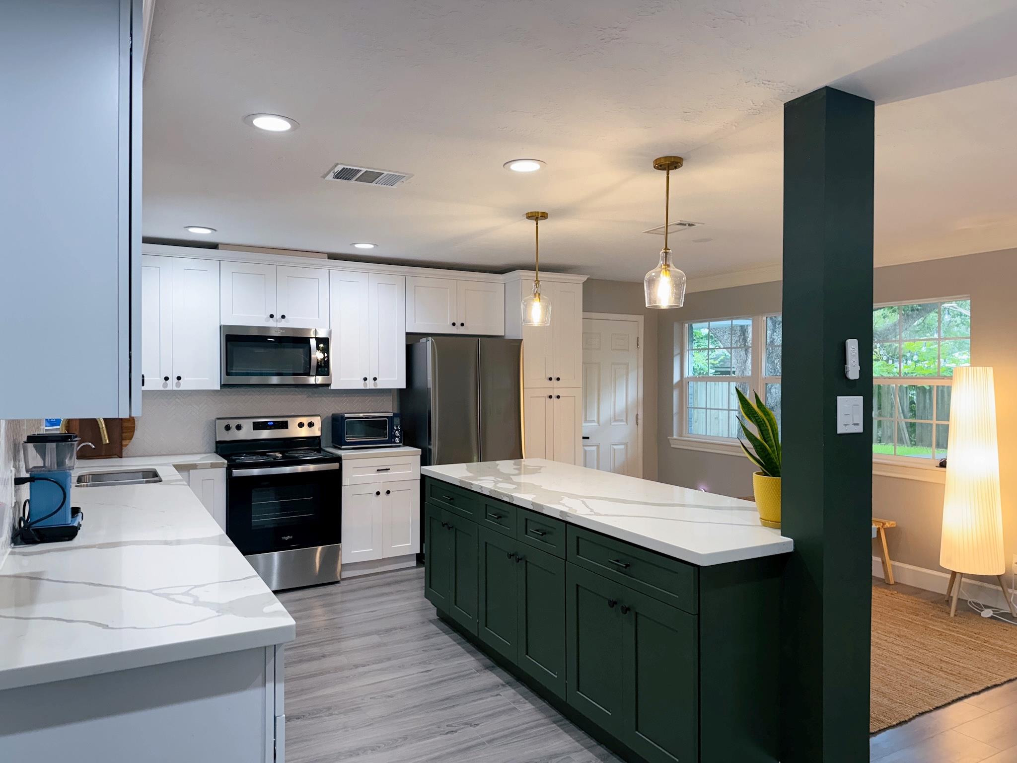 4734 Sanford Rd, Houston, TX 77035