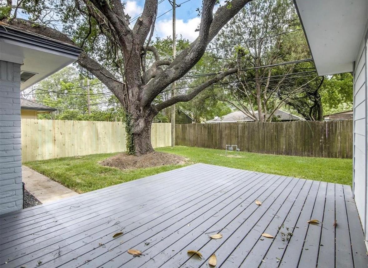 4734 Sanford Rd, Houston, TX 77035