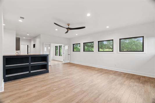 104 Florentine, Horseshoe Bay, TX 78657