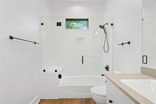 104 Florentine, Horseshoe Bay, TX 78657