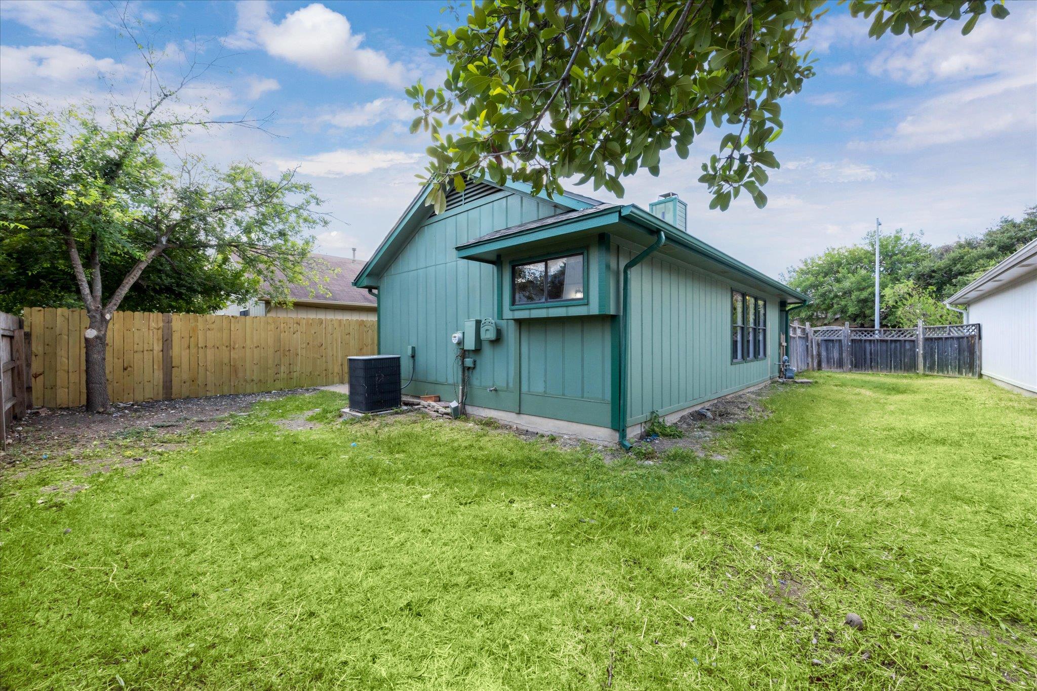 12809 Widge Dr, Austin, TX 78727