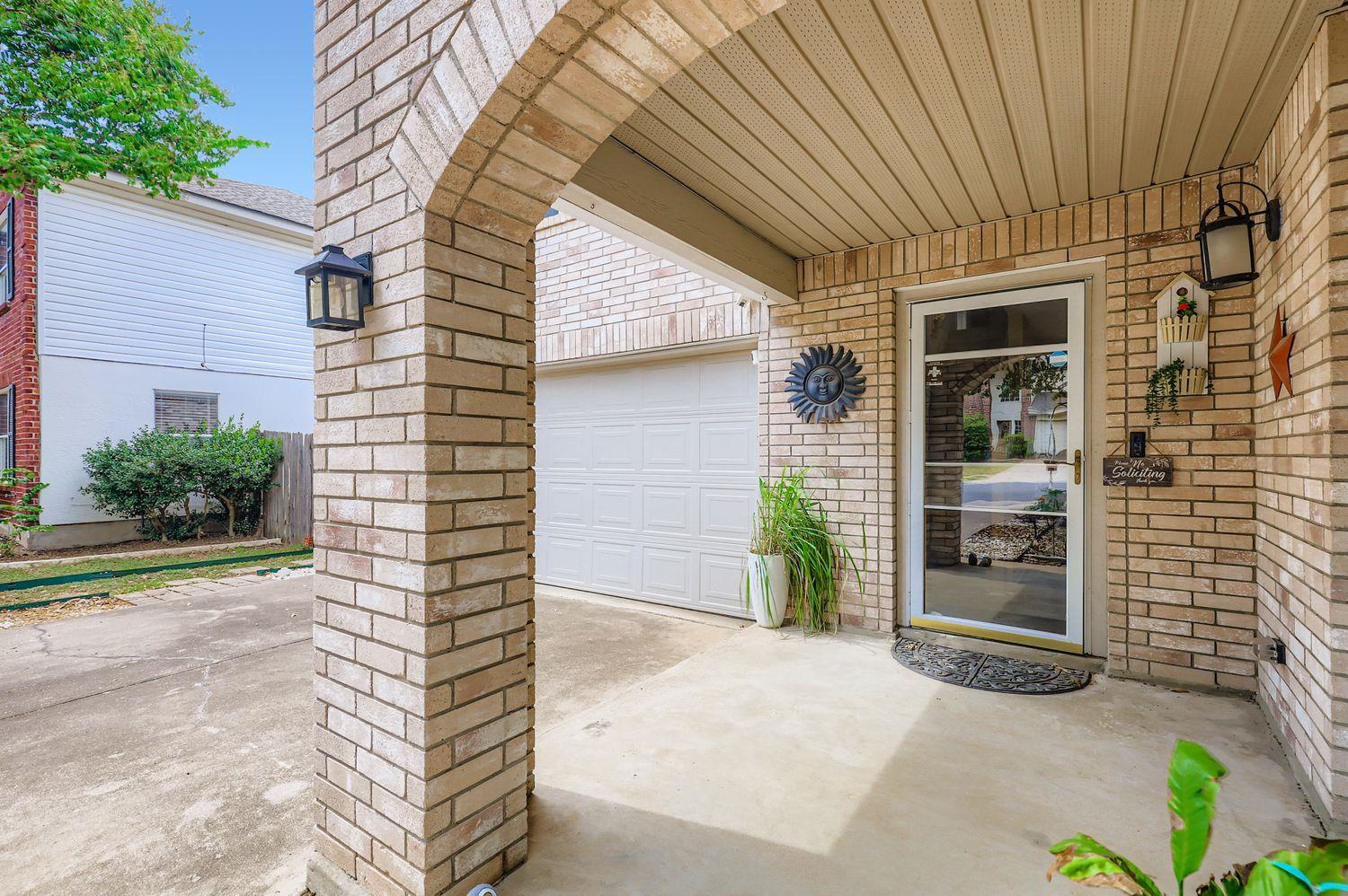 1017 Silverstone Ln, Cedar Park, TX 78613