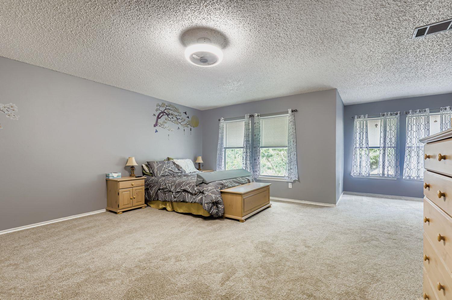 1017 Silverstone Ln, Cedar Park, TX 78613