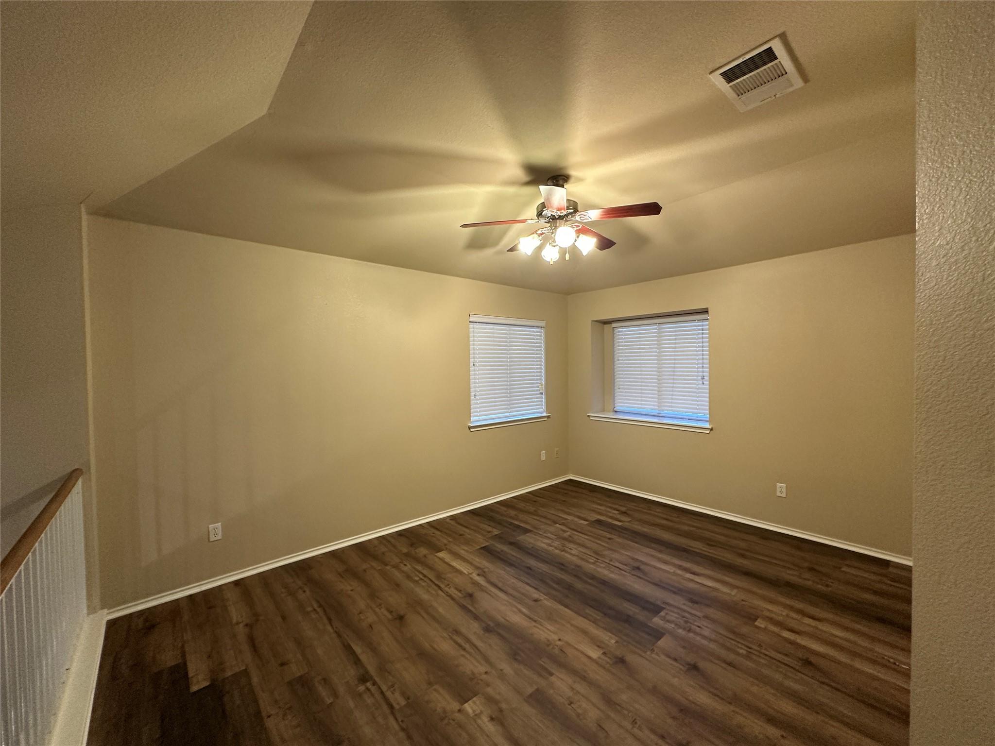 10214 Maydelle Dr, Austin, TX 78748