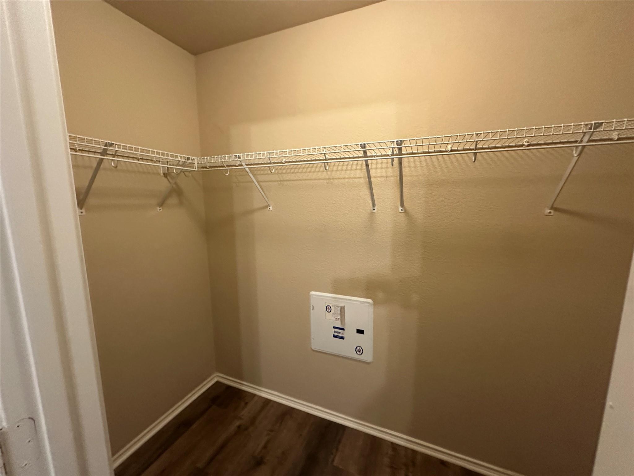 10214 Maydelle Dr, Austin, TX 78748