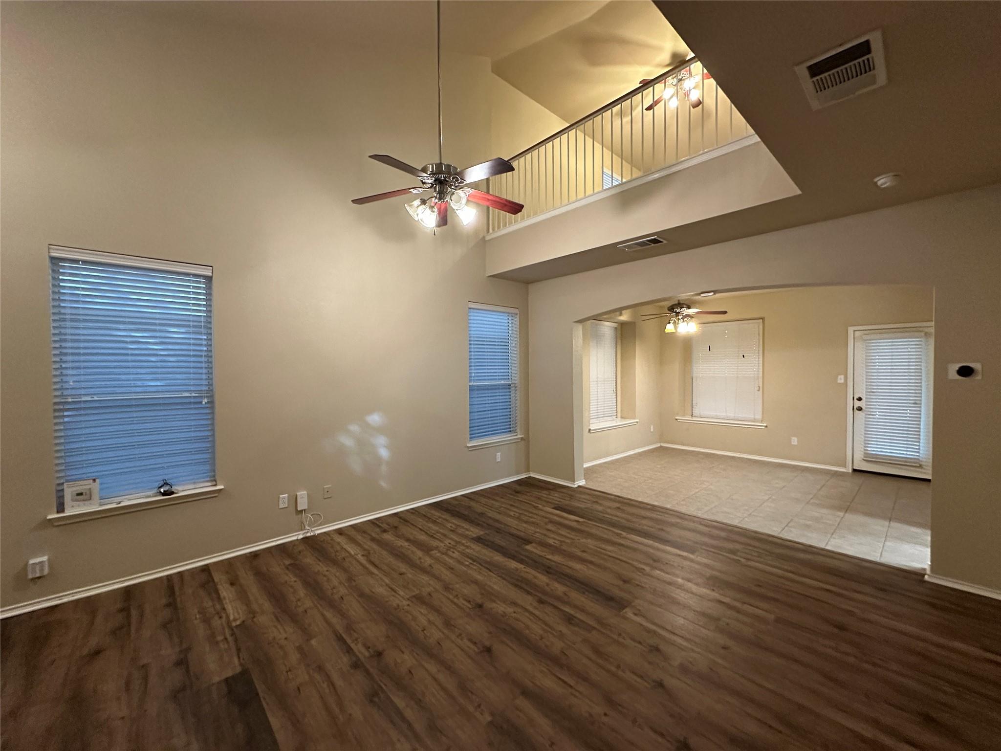 10214 Maydelle Dr, Austin, TX 78748