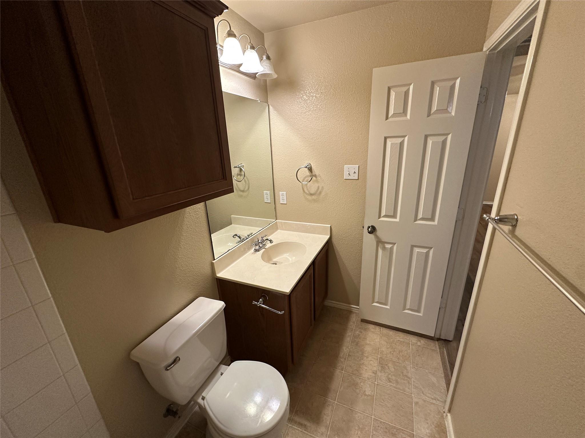 10214 Maydelle Dr, Austin, TX 78748