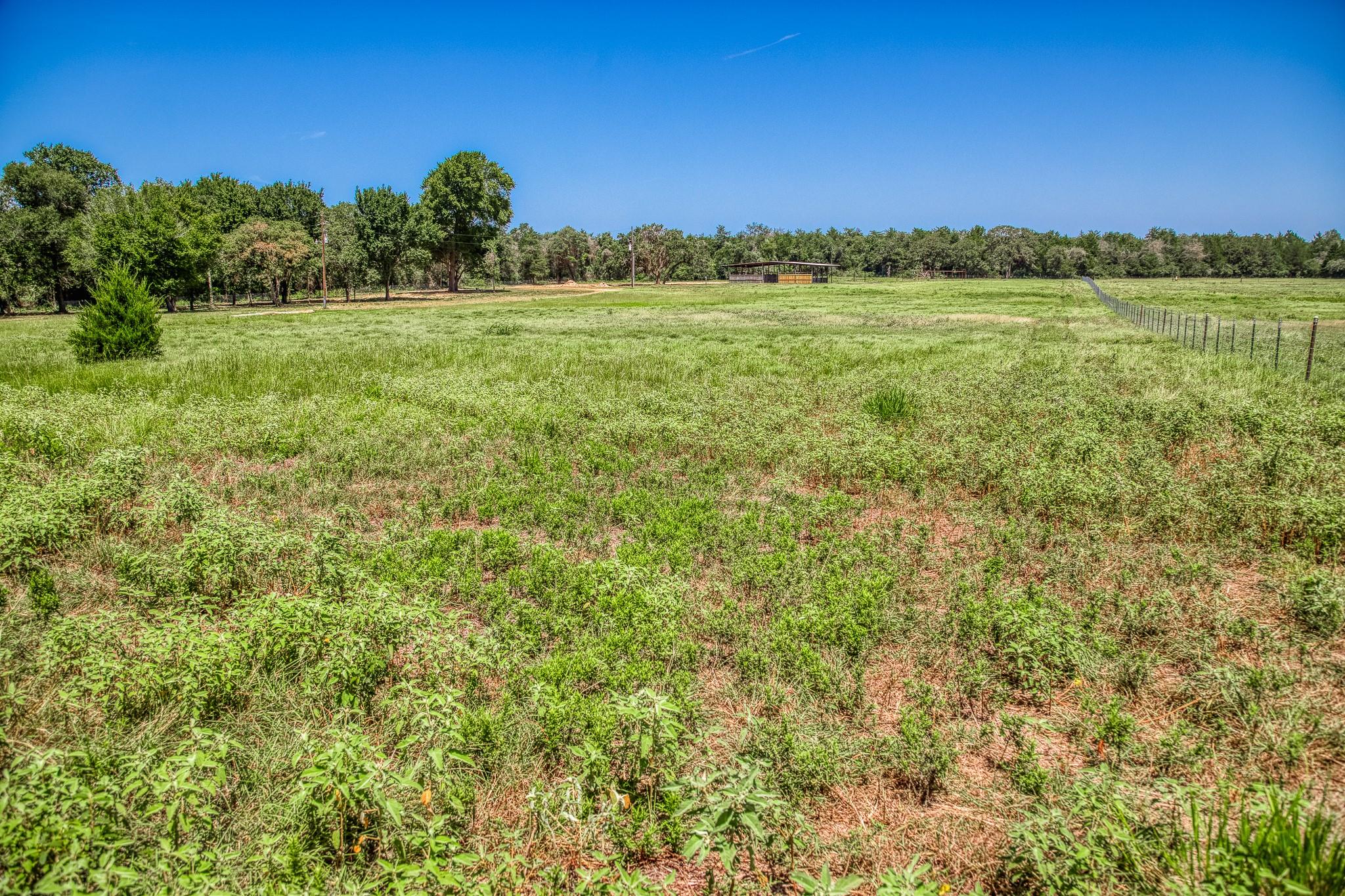 1922 County Road 324, Caldwell, TX 77836