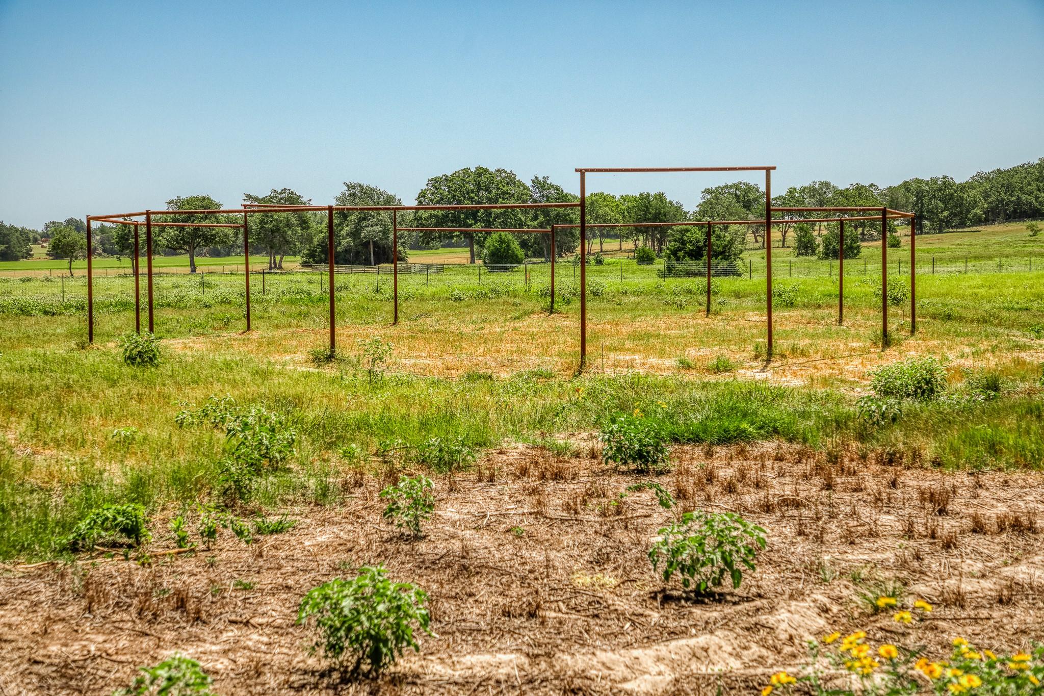 1922 County Road 324, Caldwell, TX 77836