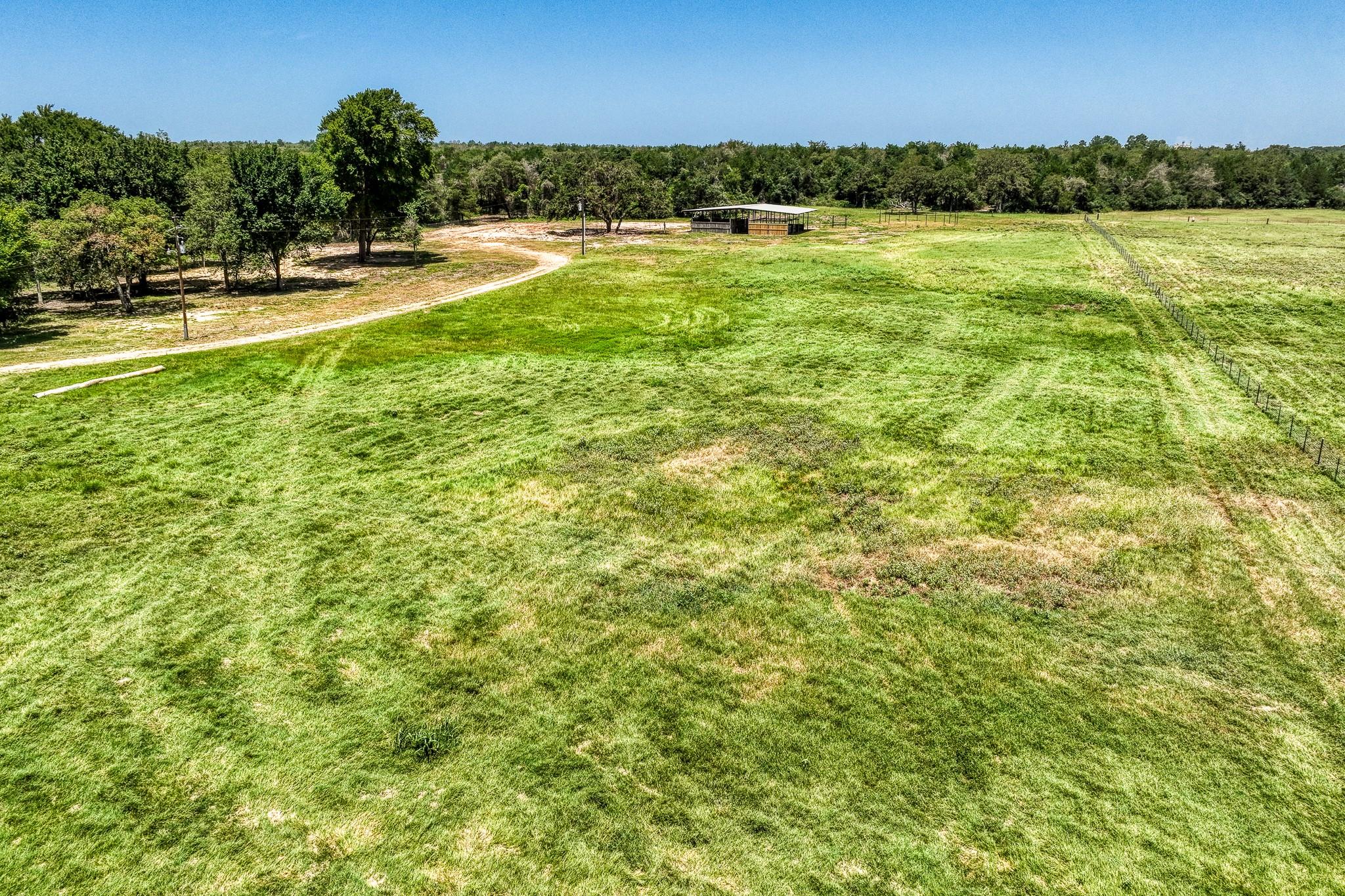 1922 County Road 324, Caldwell, TX 77836