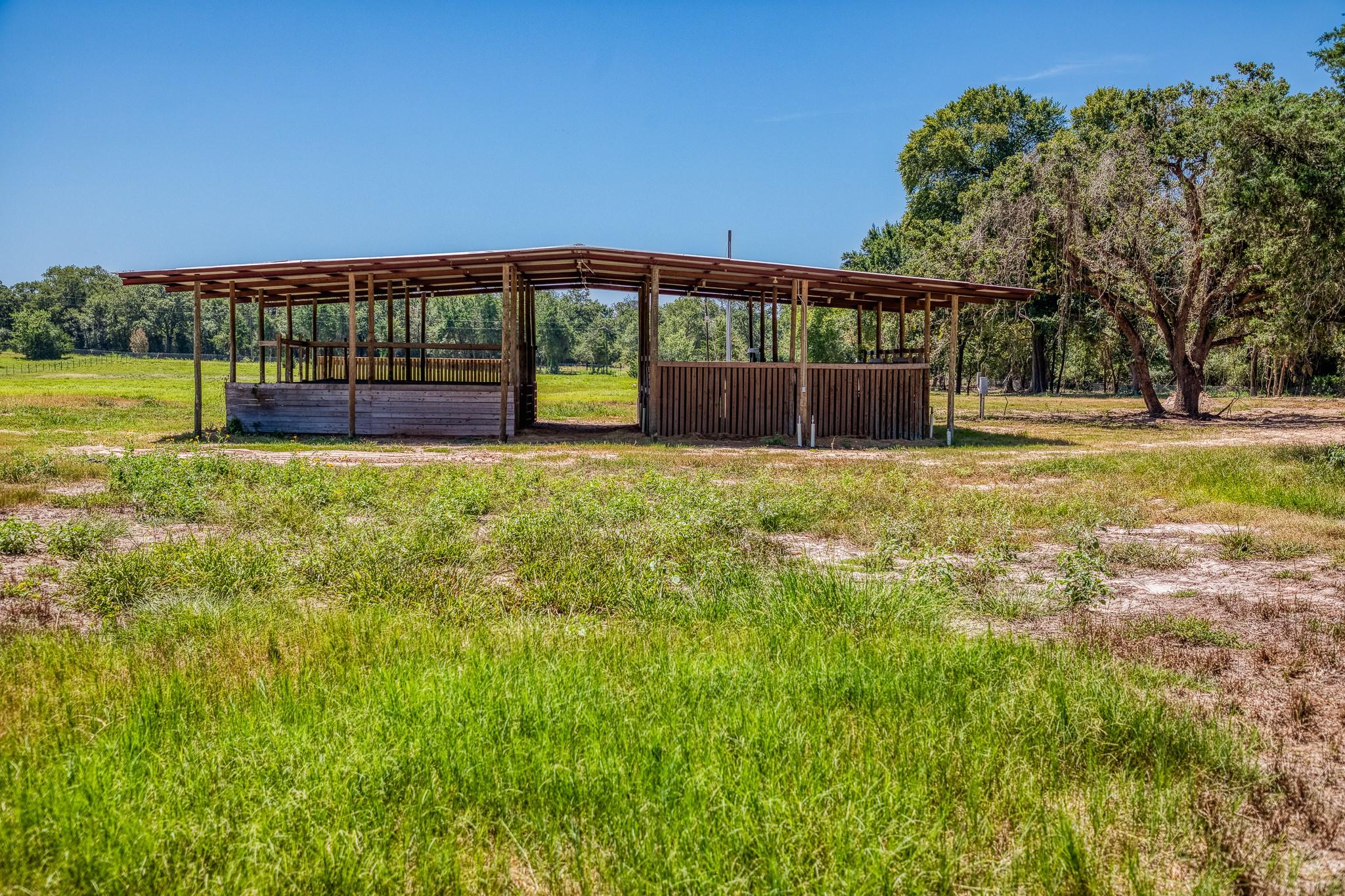 1922 County Road 324, Caldwell, TX 77836