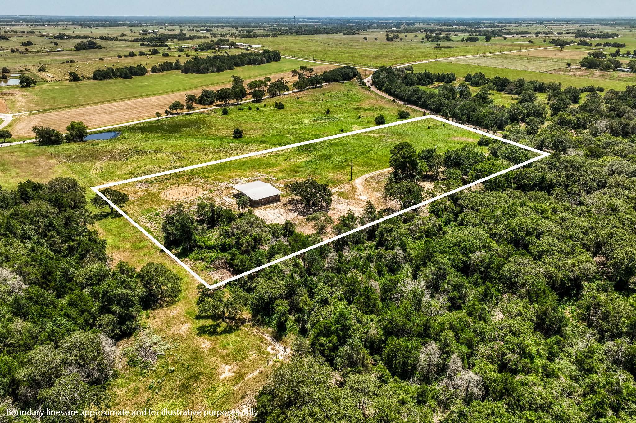 1922 County Road 324, Caldwell, TX 77836