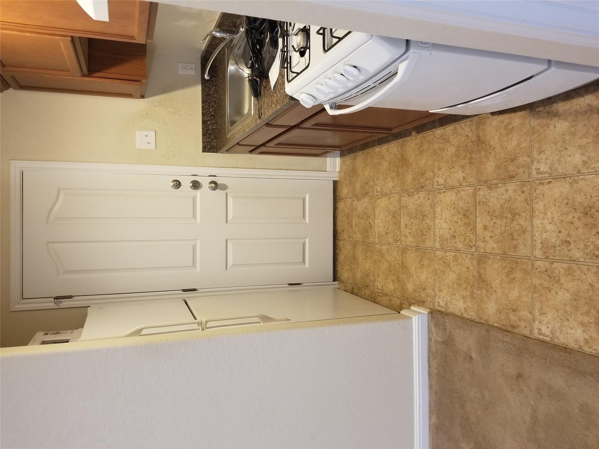 254 Trestle Tree # C, San Marcos, TX 78666