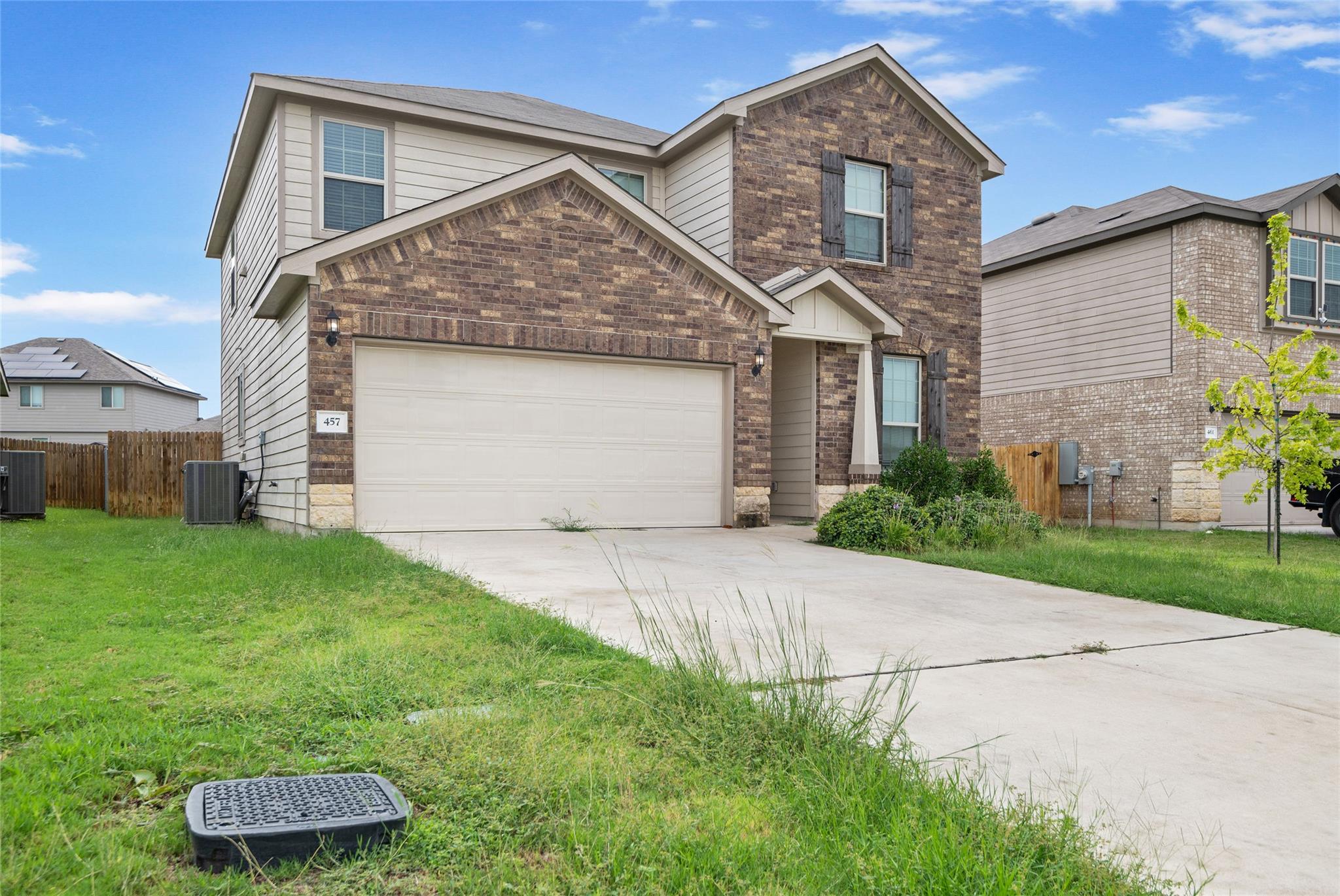 457 Bedford Falls Ln, Jarrell, TX 76537