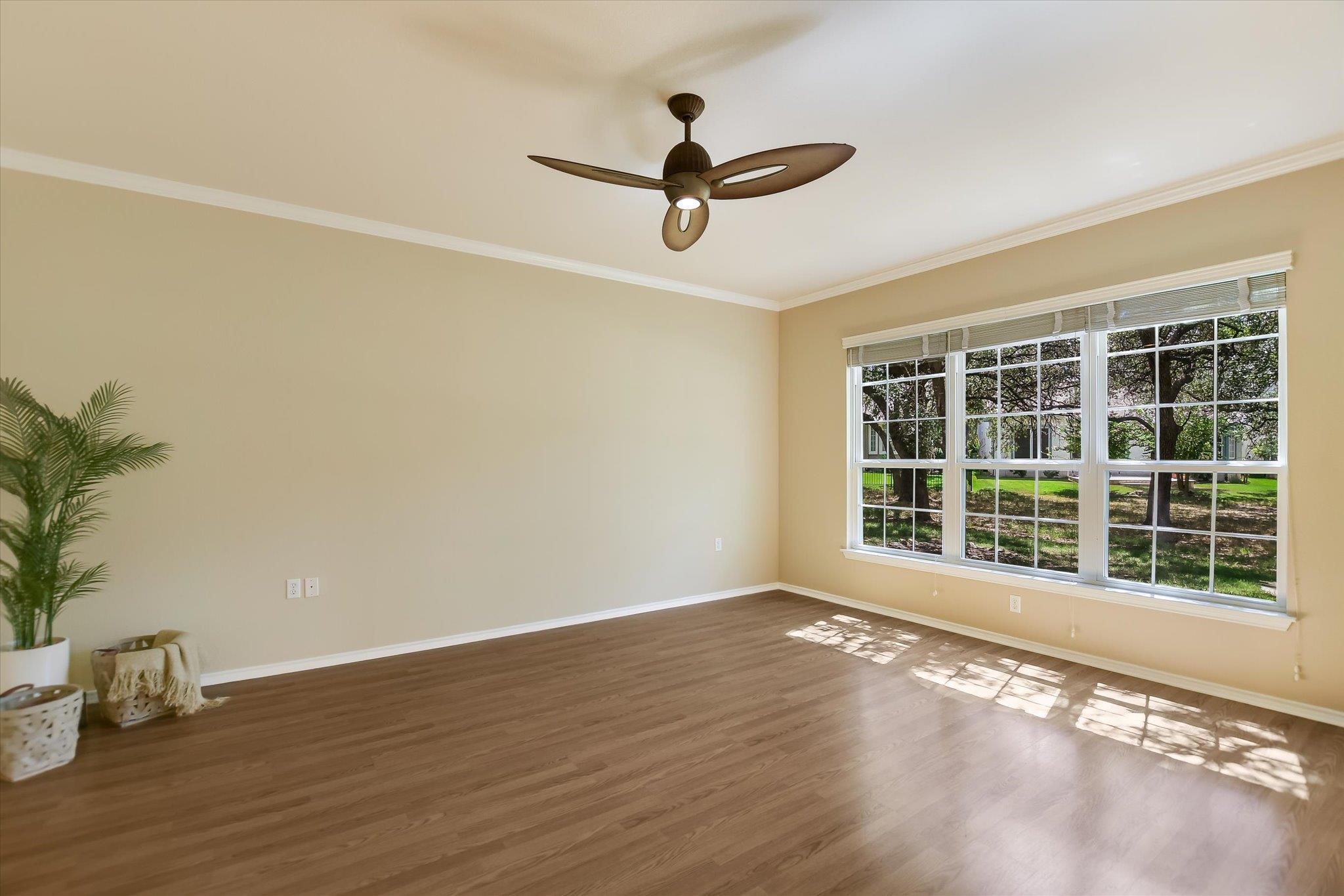 308 Summer Rd, Georgetown, TX 78633