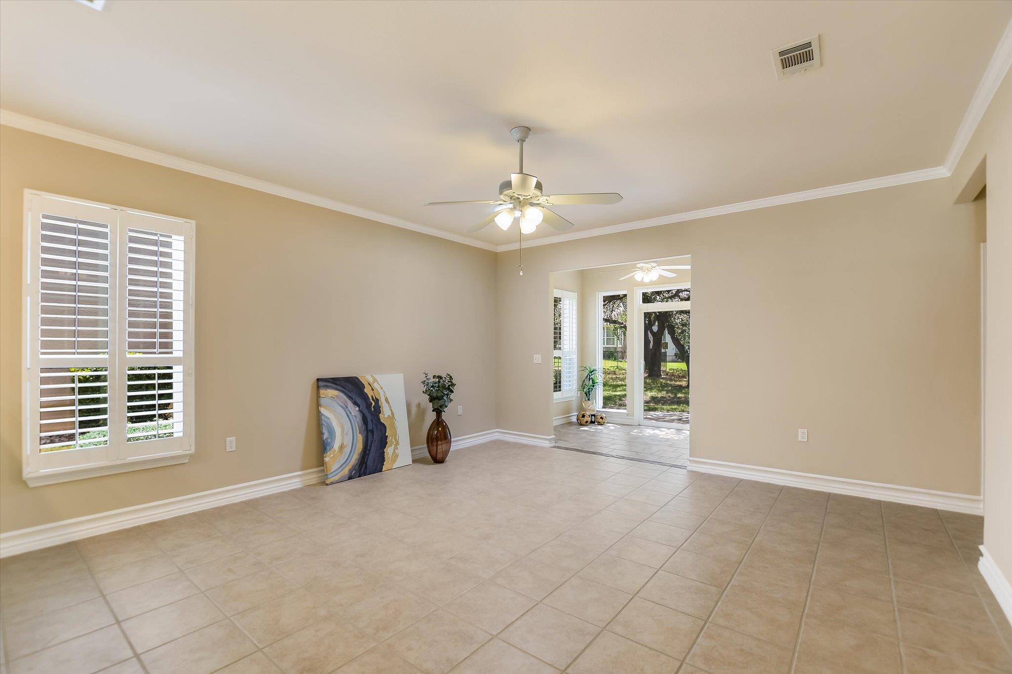 308 Summer Rd, Georgetown, TX 78633