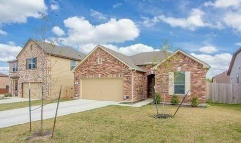 236 Matthews St, Kyle, TX 78640