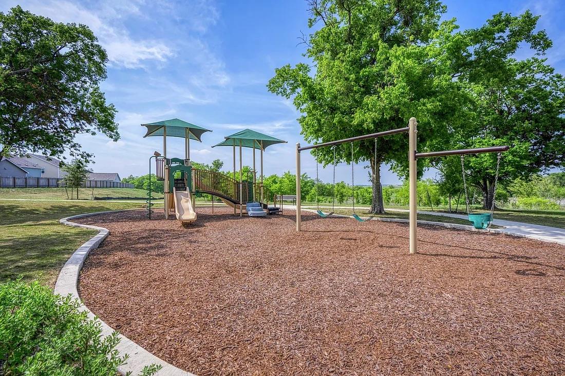 155 Diorite Dr, San Marcos, TX 78666