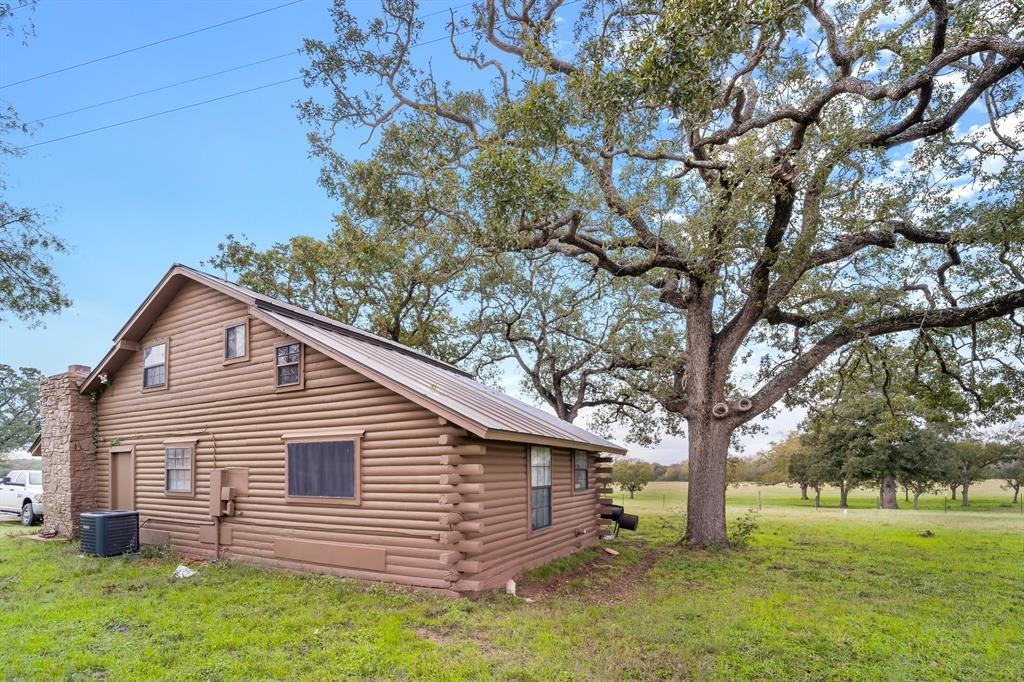 303 Bobs Trl, Bastrop, TX 78602