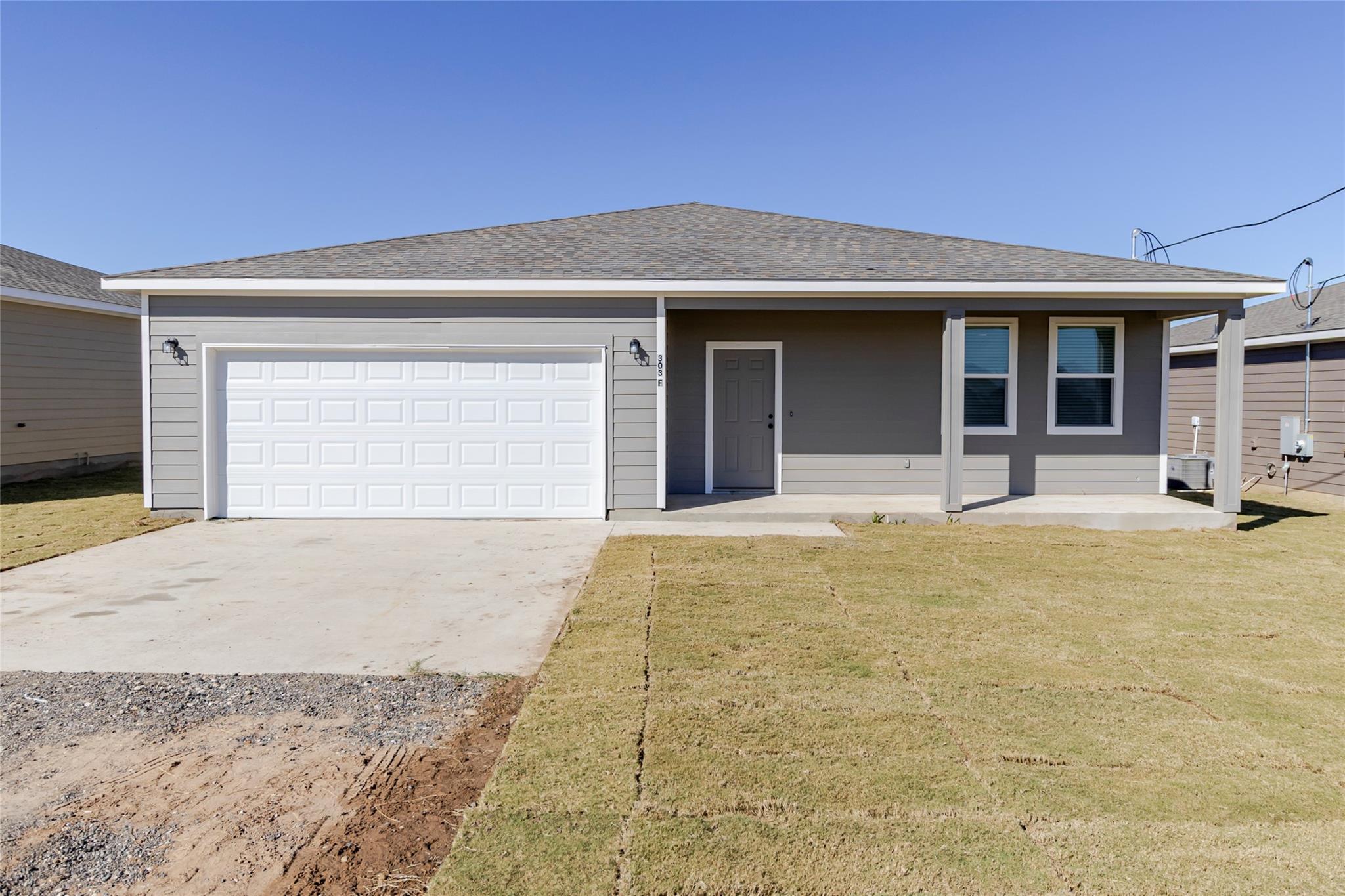 303 Bobs Trl, Bastrop, TX 78602