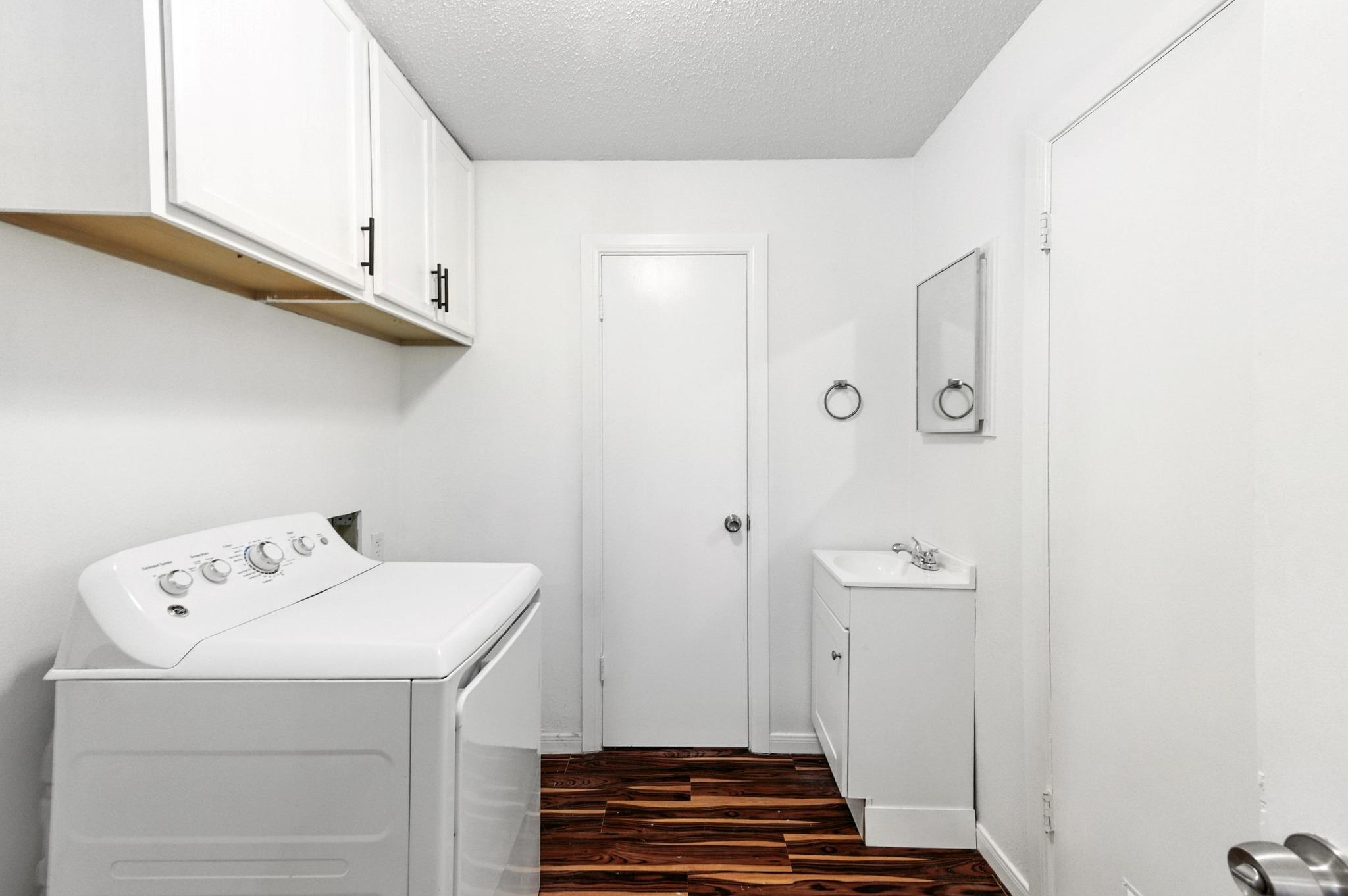 2200 Cadiz Cir, Austin, TX 78741