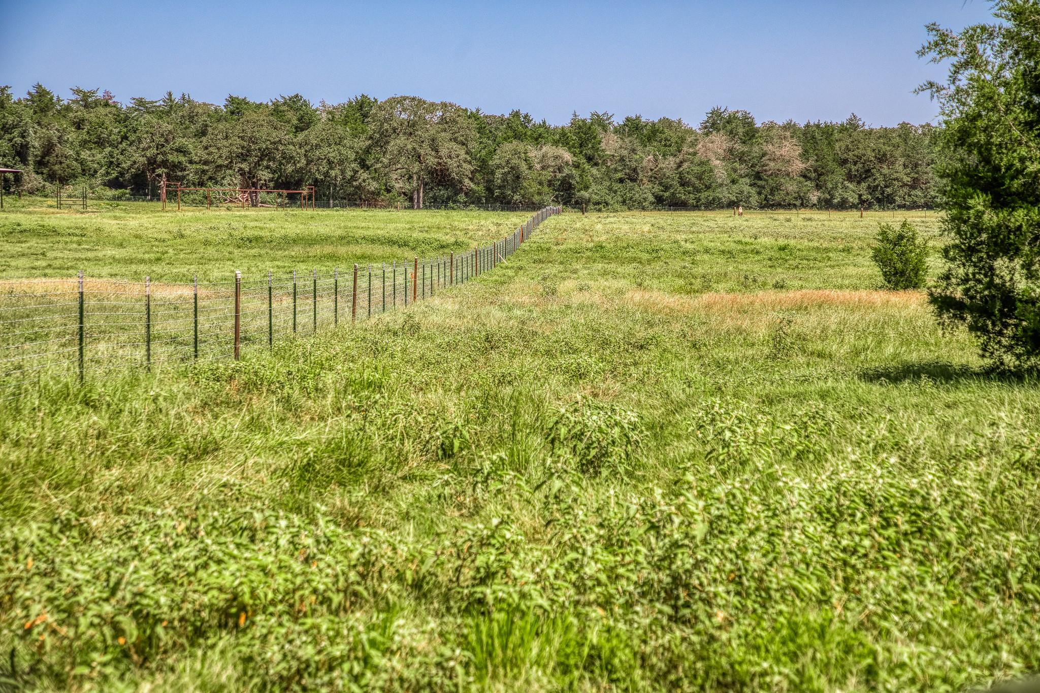 1431 County Road 112, Caldwell, TX 77836