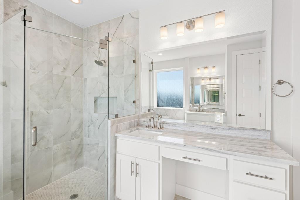 3332 Emerald Lake Path, Georgetown, TX 78628