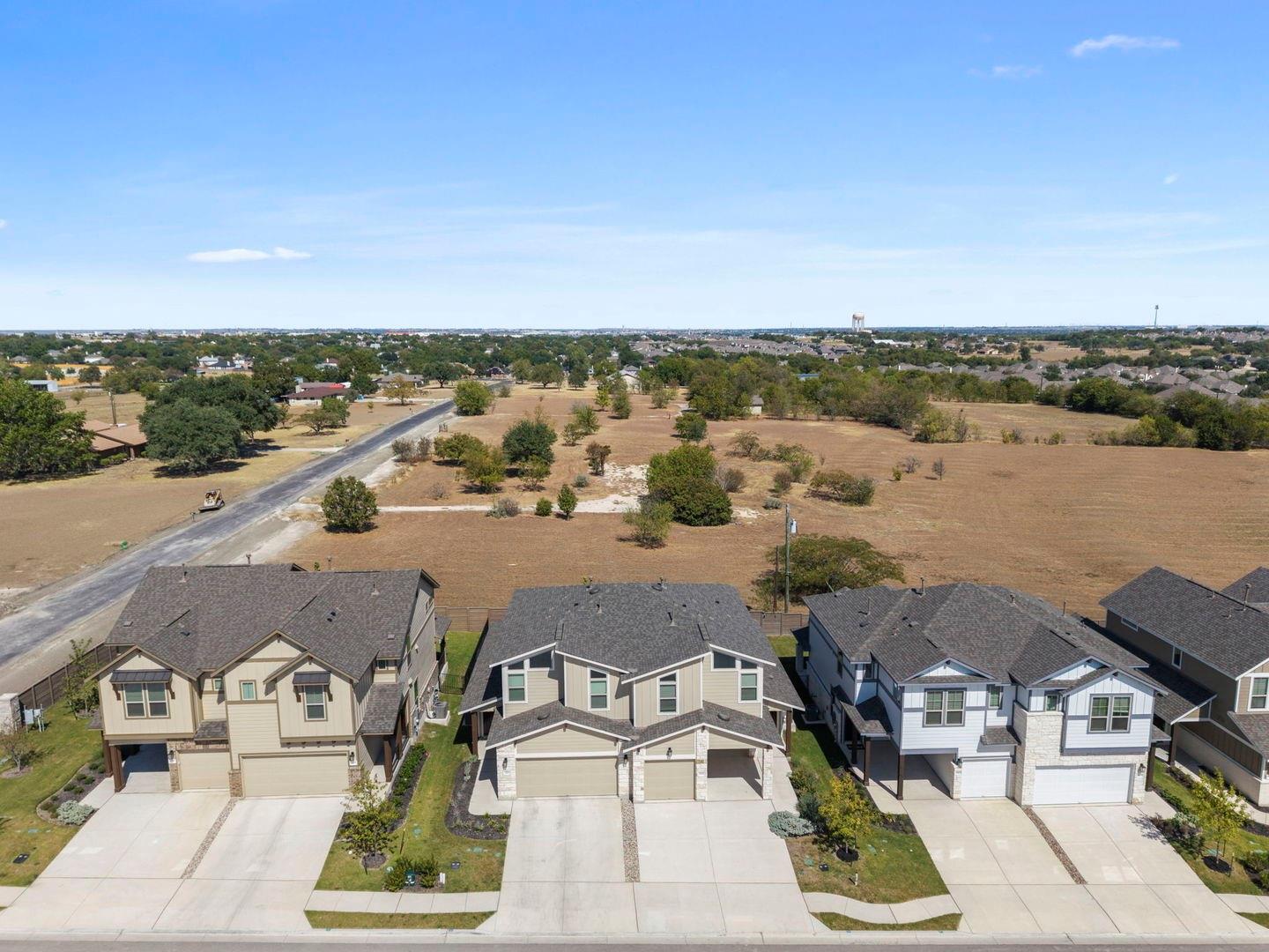 2202B Cornfield Dr, Pflugerville, TX 78660